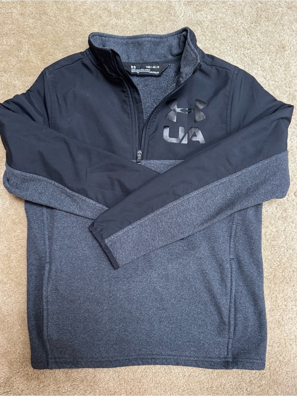 Under Armour Sz M 10/12 Black & Charcoal Kids 1/4 Zip Pullover.